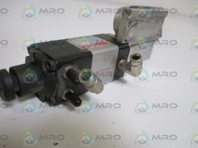 COMPACT 033-B1742 SOLENOID VALVE (AS PICTURED)  UNMP
