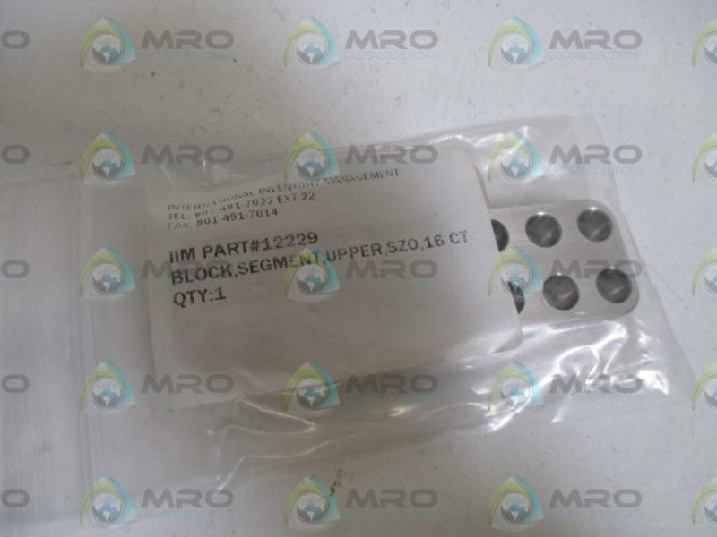 INTERNATIONAL 12229 UPPER SEGMENT BLOCK * NEW IN A BAG *