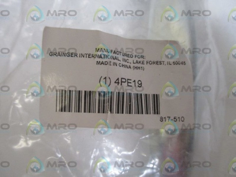 LOT OF 3 GRAINGER 4PE19 DOOR PULL NSNP IN A BAG