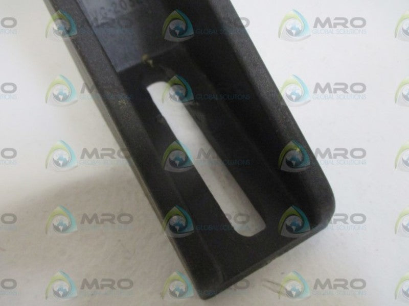 LOT OF 6 VAUGUIDE VG-203L GUIDE RAIL BRACKET UNMP