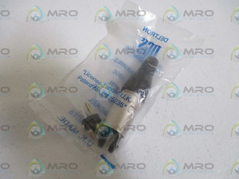 LOT OF 5 DELTRON 801-0300 CONNECTOR PLUG NSNP IN A FACTORY BAG