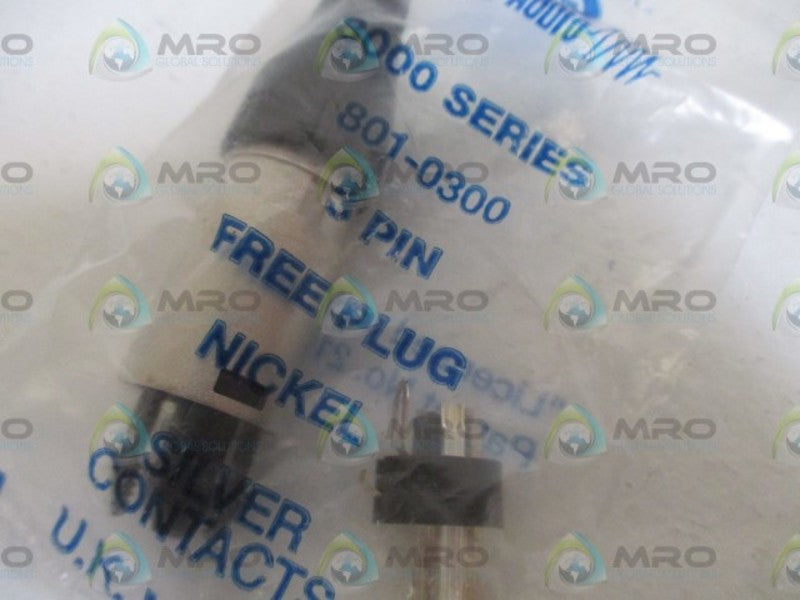 LOT OF 5 DELTRON 801-0300 CONNECTOR PLUG NSNP IN A FACTORY BAG