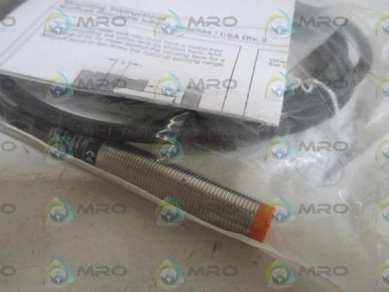IFM EFECTOR IF5765 INDUCTIVE PROXIMITY SENSOR * NEW IN FACTORY BAG *