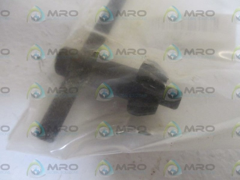 LOT OF 4 60911534 ACCUPRO CHUCK KEY NSNP IN A BAG