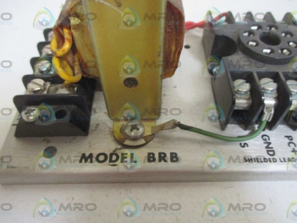 BANNER ENGINEERING MODEL BRB RELAY CONTROL BASE  UNMP