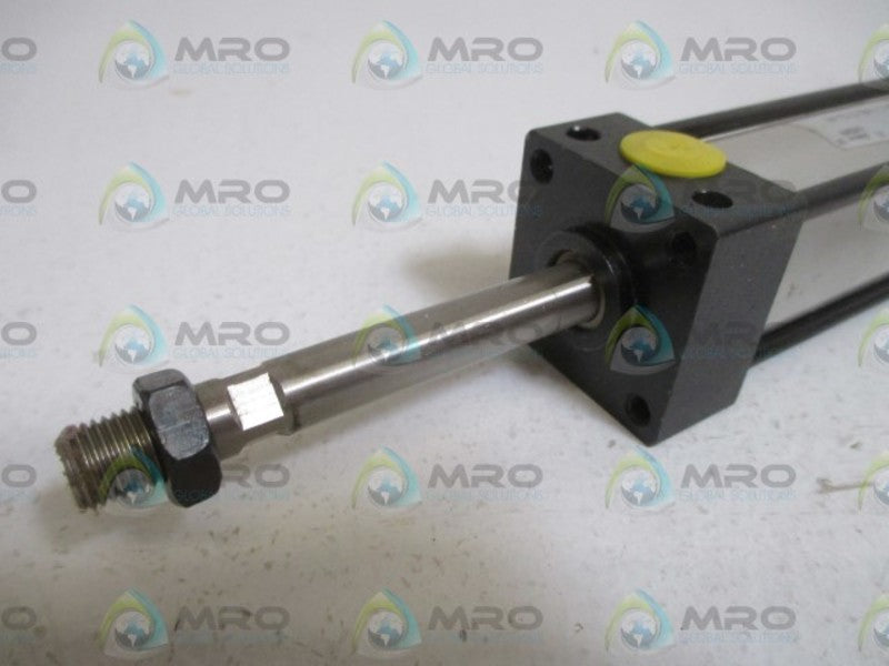 PHD INC, UM 1 1/8X3-M PNEUMATIC CYLINDER  NSNP