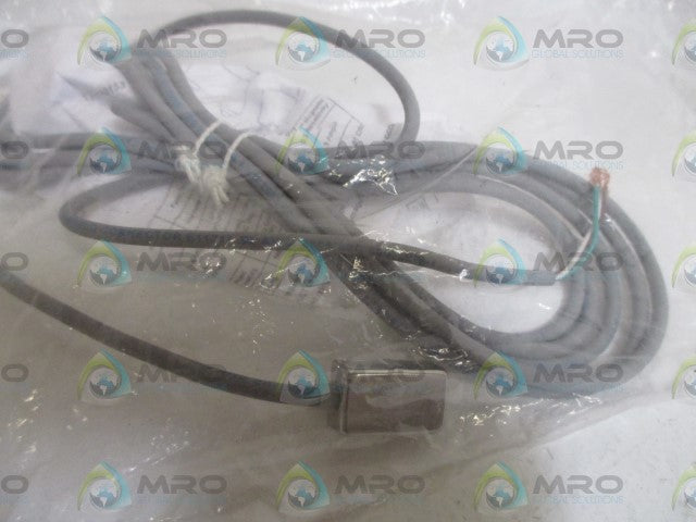 DE-STA-CO 810157 HALL EFECT SWITCH * NEW IN A FACTORY BAG *