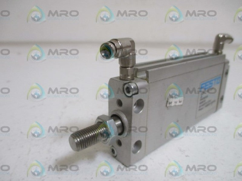 FESTO DZF-1"-2.5"-A-P-A FLAT CYLINDER  UNMP