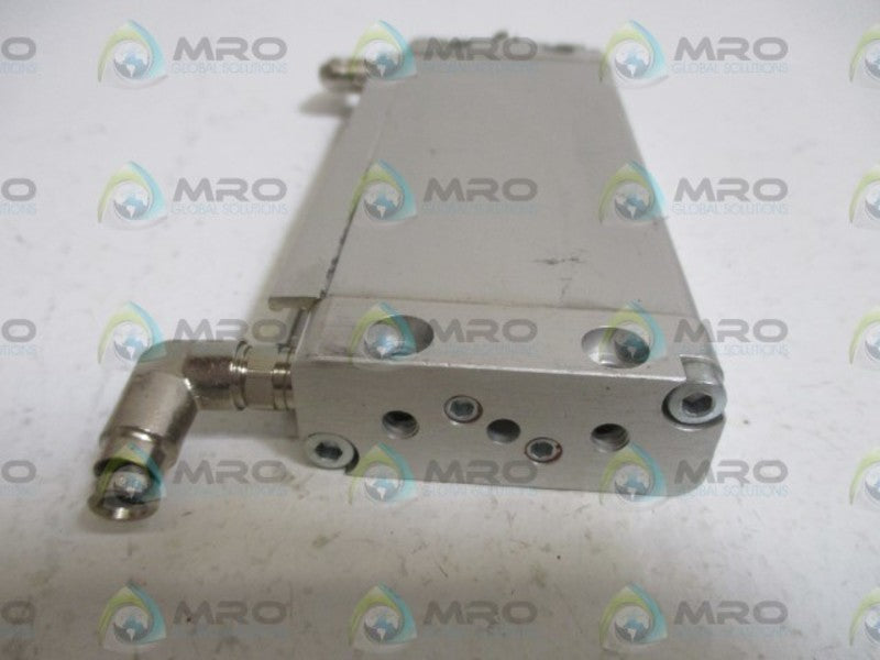 FESTO DZF-1"-2.5"-A-P-A FLAT CYLINDER  UNMP