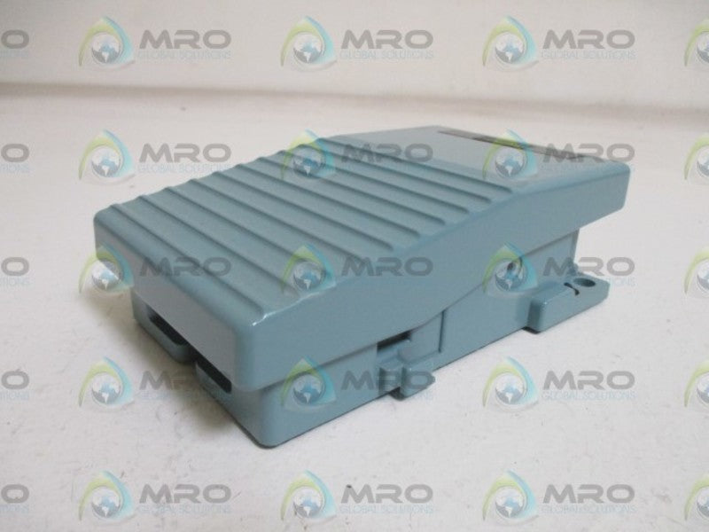 PARKER PXP-EM110 FOOT PEDAL DIE CAST MODULE  NSNP OUT OF A  BOX