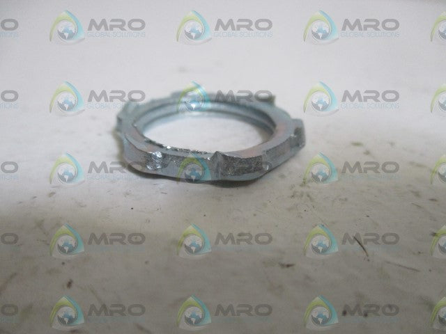 LOT OF 100 CROUSE-HINDS 11 CONDUIT LOCKNUT 1/2" *NEW IN BOX*