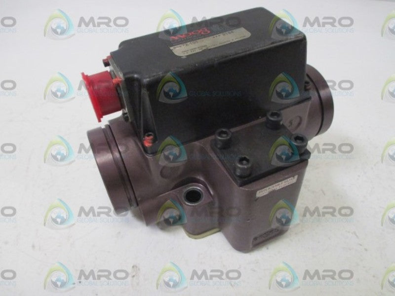 MOOG 72-101 TWO STAGE SERVO VALVE  UNMP