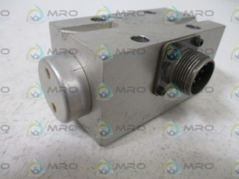 OLSEN CONTROLS INC. S-4F-10-100 SERVO VALVE  UNMP