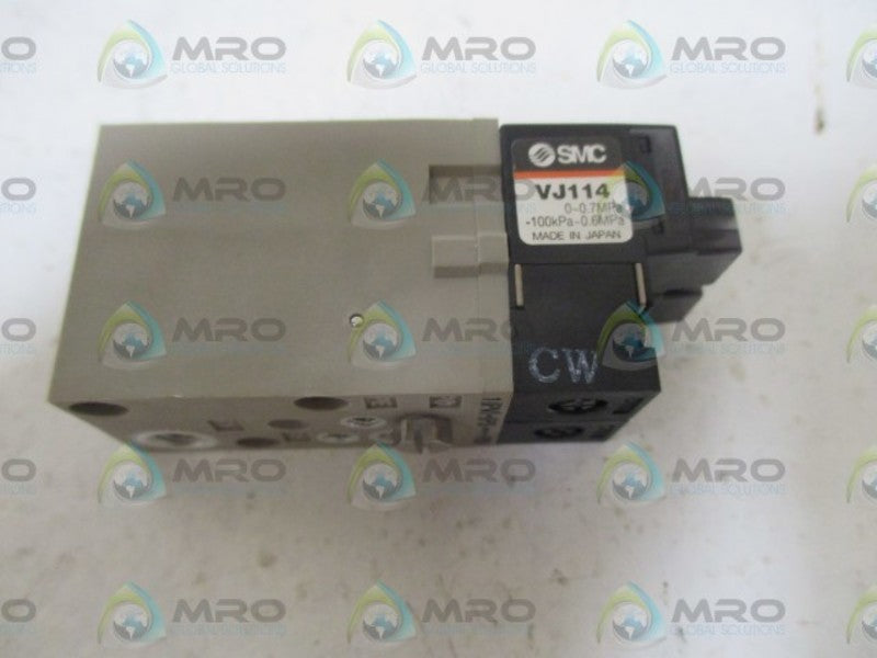 LOT OF 5 SMC NZX1-VBK15LOZ-D-S VALVE UNIT *NEW NO BOX*