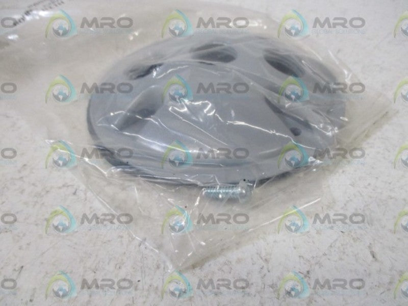 PASS & SEYMOUR WPRB13 WEATHERPROOF LAMP COVER NSNP IN A FACTORY BAG