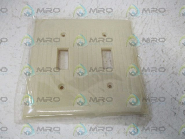 LOT OF 17 SIERRA D-2 WALL PLATE (IVORY) *NEW IN BOX*