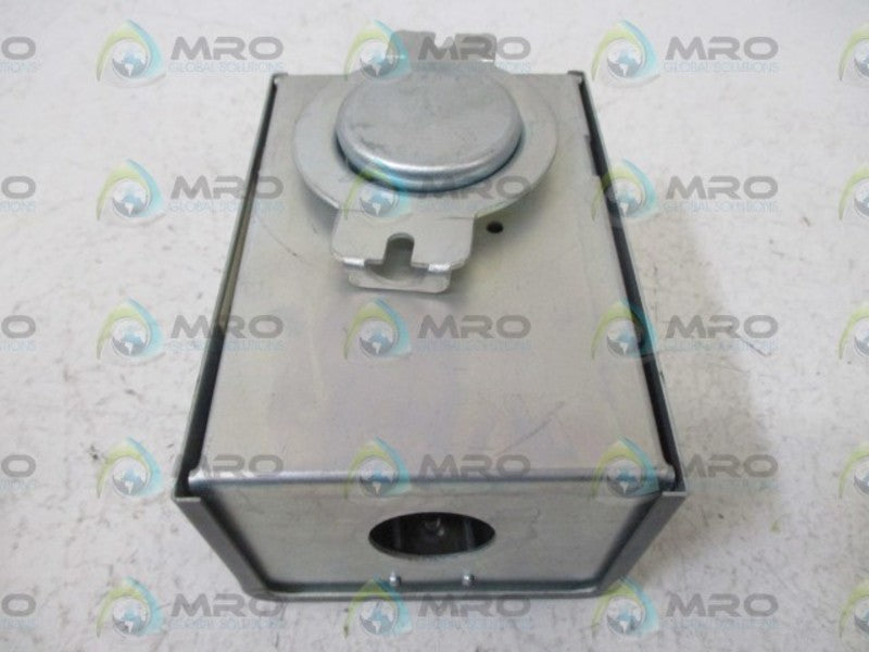 HONEYWELL LA409A1057 TEMPERATURE CONTROLLER  NSNP