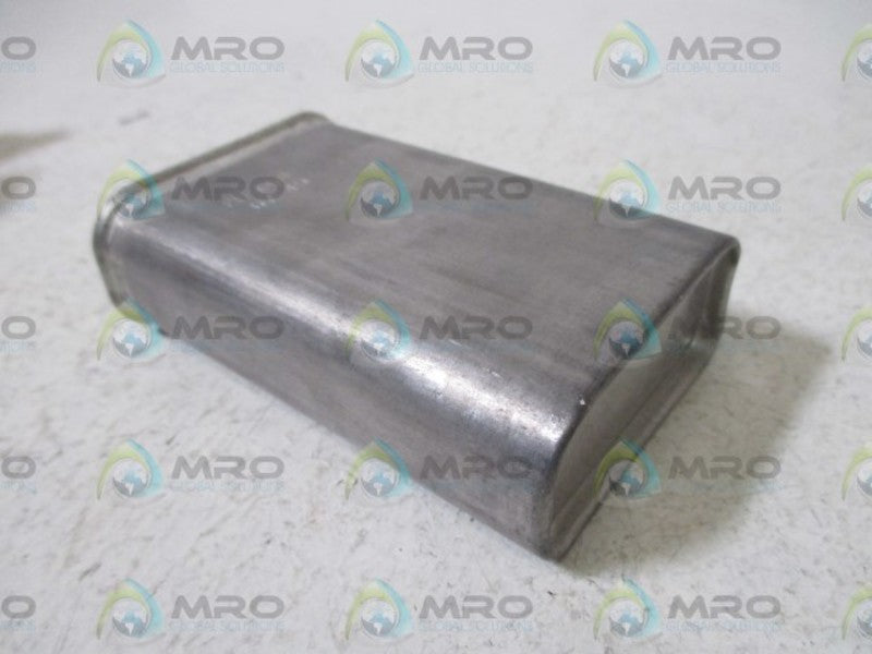 GENERAL ELECTRIC 28D658 CAPACITOR  UNMP
