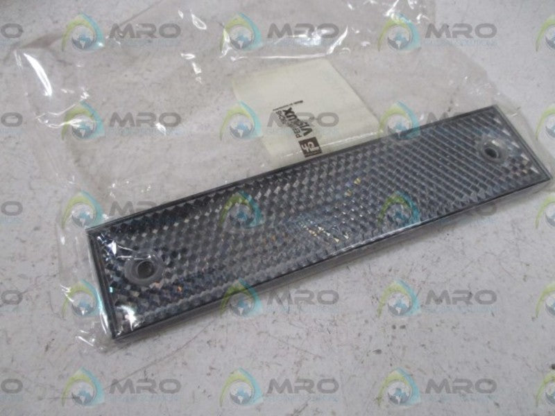 PEPPERL+FUCHS H180 REFLECTOR * NEW IN A FACTORY BAG *