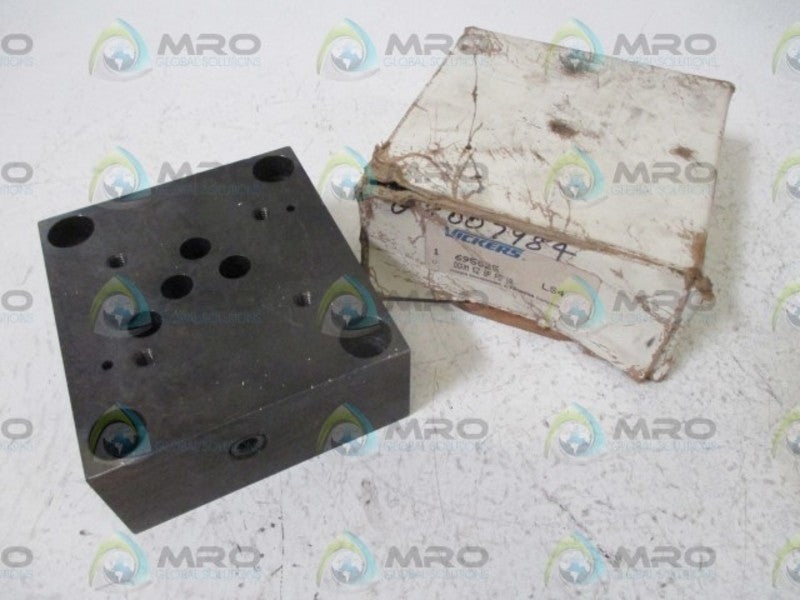 VICKERS 695525 SOLENOID VALVE  NSMP