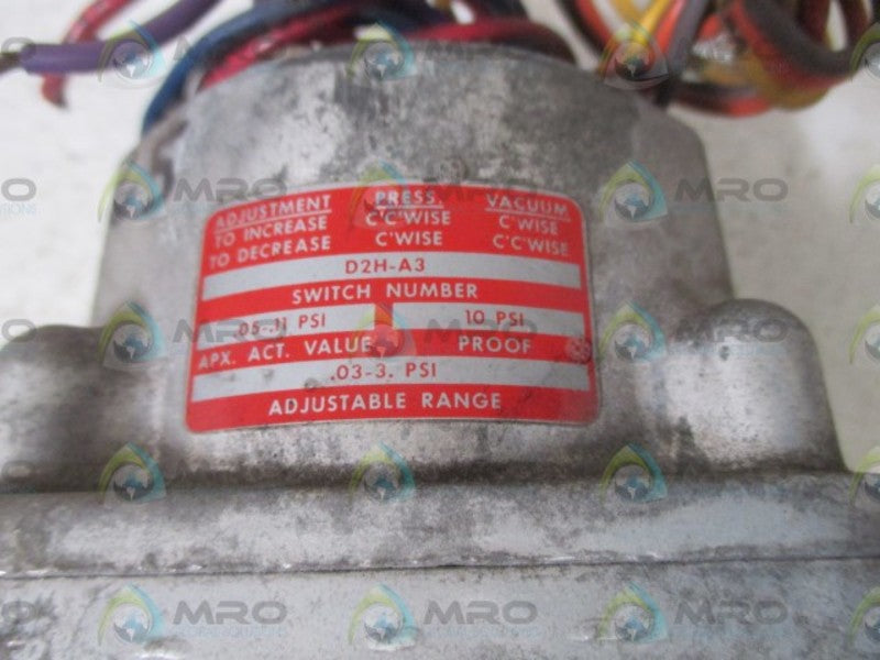 BARKSDALE D2H-A3 PRESSURE SWITCH  UNMP
