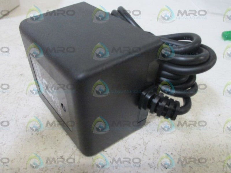 MSA OMEGA 494716 BATTERY CHARGER  NSMP