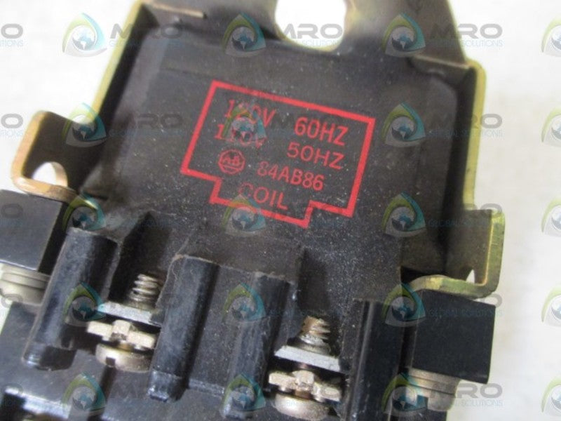LOT OF 4 ALLEN BRADLEY 700-N400 SER.C RELAY UNMP