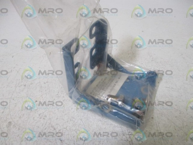 ROSEMOUNT 01151-0036-0004 MOUNTING BRACKET KIT * NEW IN A BAG *