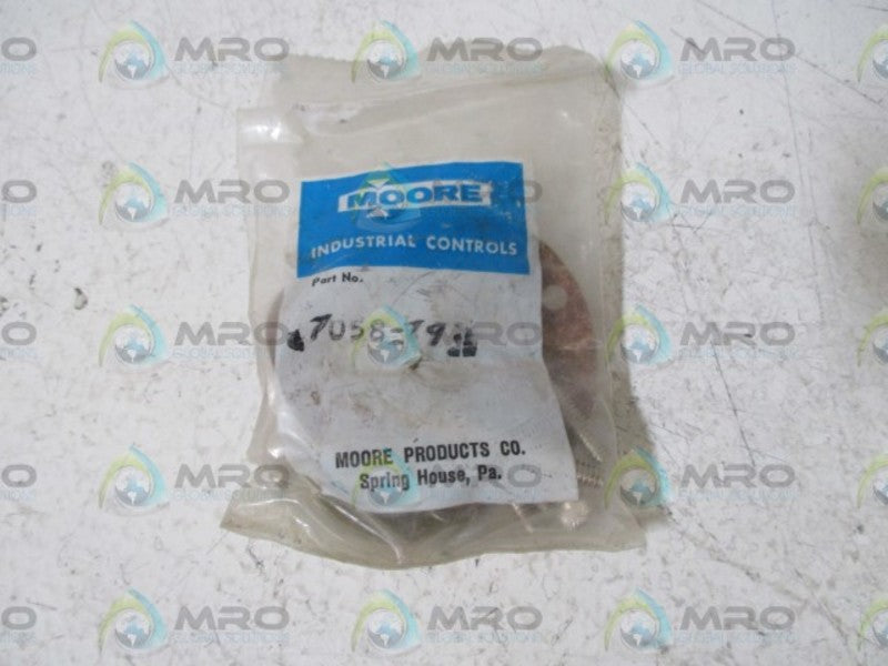 MOORE 7058-79 REPAIR KIT * NEW IN FACTORY BAG *