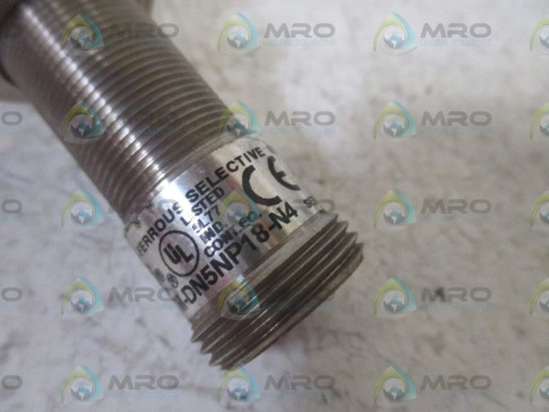 INDUSTRIAL SPARE PART 871TM-DN5NP18-N4 SER.A PROXIMITY SENSOR  UNMP