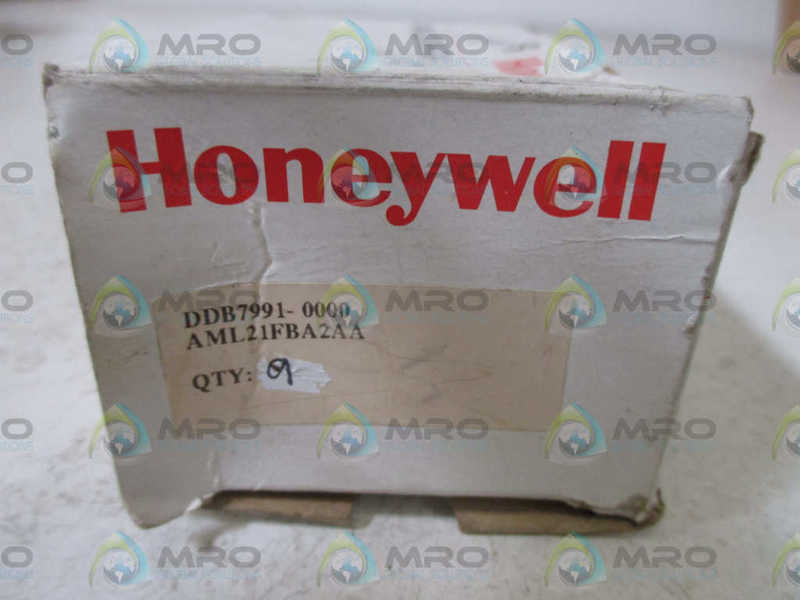 LOT OF 9 HONEYWELL AML21FBA2AA PUSHBUTTON SWITCH *NEW IN BOX*