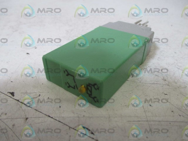 LOT OF 3 PHOENIX CONTACT 2823625 RELAY CONNECTOR *NEW NO BOX*