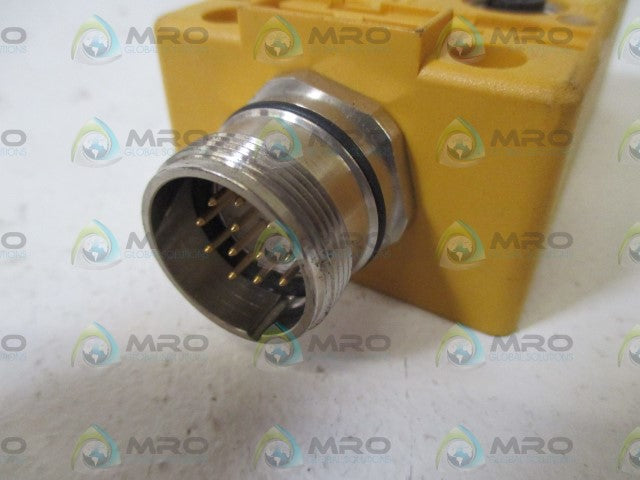 TURCK VB40-N7X5-CS12 JUCTION BOX CONNECTOR *NEW NO BOX*
