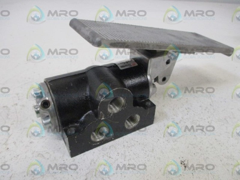 INGERSOLL RAND K513TM-G FOOT VALVE * NEW IN BOX  *