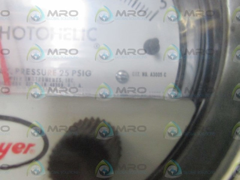 DWYER A3005C PHOTOHELIC * ORIGINAL PACKAGE *