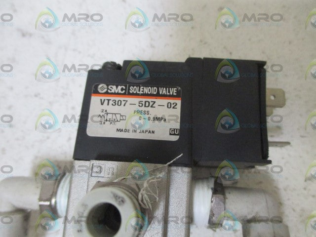 SMC VT307-5DZ-02 SOLENOID VLAVE *USED*