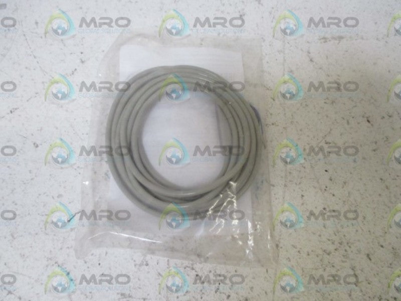 BAUMER IFFM 06N1598/01L INDUCTIVE PROXIMITY SWITCH * NEW IN A BAG *