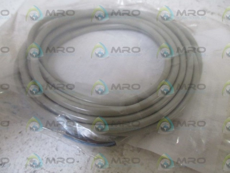BAUMER IFFM 06N1598/01L INDUCTIVE PROXIMITY SWITCH * NEW IN A BAG *