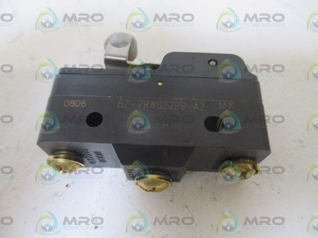 LOT OF 4 MICROSWITCH BZ-2RW82299-A2 SNAP ACTION SWITCH *NEW  NO  BOX*