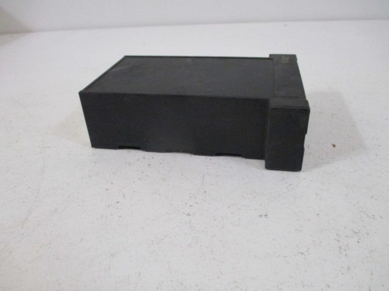 RELIANCE ELECTRIC CARDPAK 0-49012-A VOLTAGE SENSITIVE ELECTRONIC RELAY  UNMP