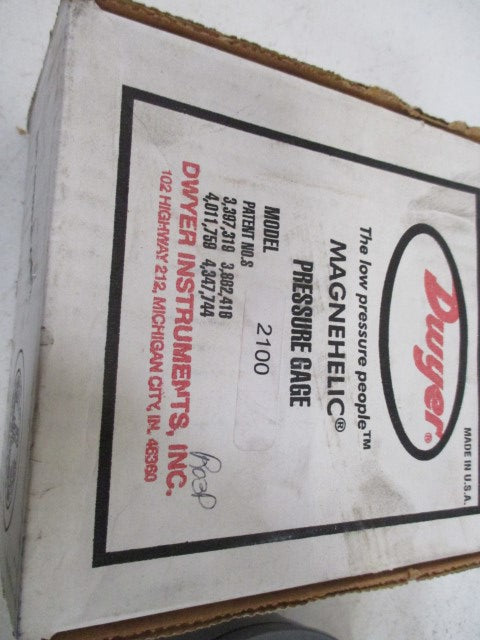 DWYER 2100 PRESSURE GUAGE *NEW IN BOX*
