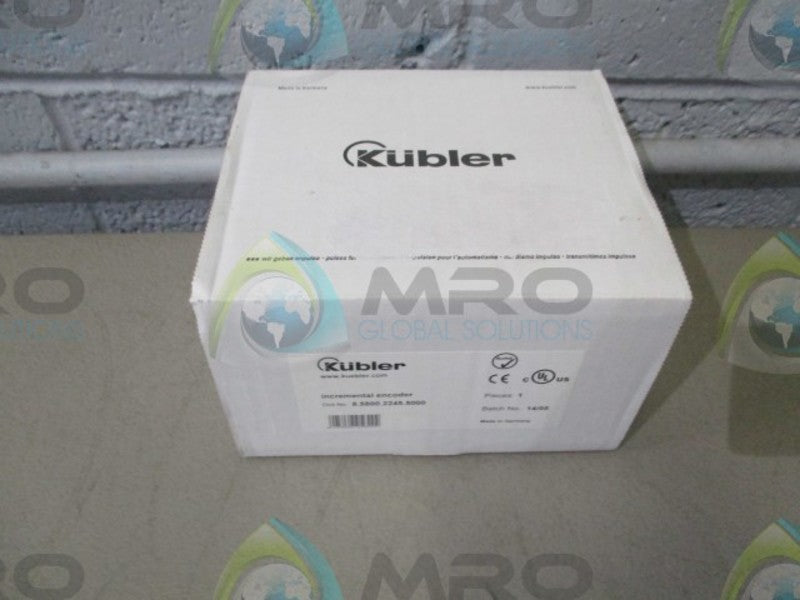 KUEBLER 8.5800.2245.5000 INCREMENTAL ENCODER  NSMP