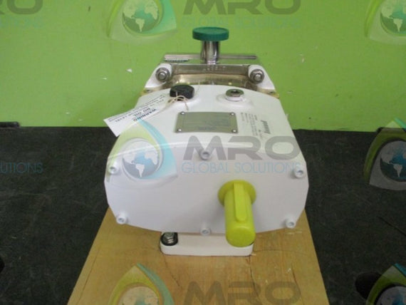 ALFA LAVAL SRU2/013/HS ROTARY LOBE PUMP * NEW IN BOX *