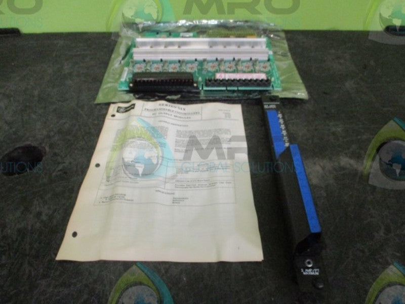 GE FANUC IC600BF902K DC SINK OUTPUT MODULE  NSMP
