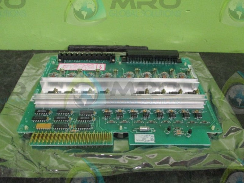 GE FANUC IC600BF902K DC SINK OUTPUT MODULE  NSMP