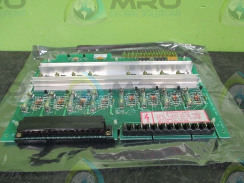 GE FANUC IC600BF908K OUTPUT MODULE  NSMP