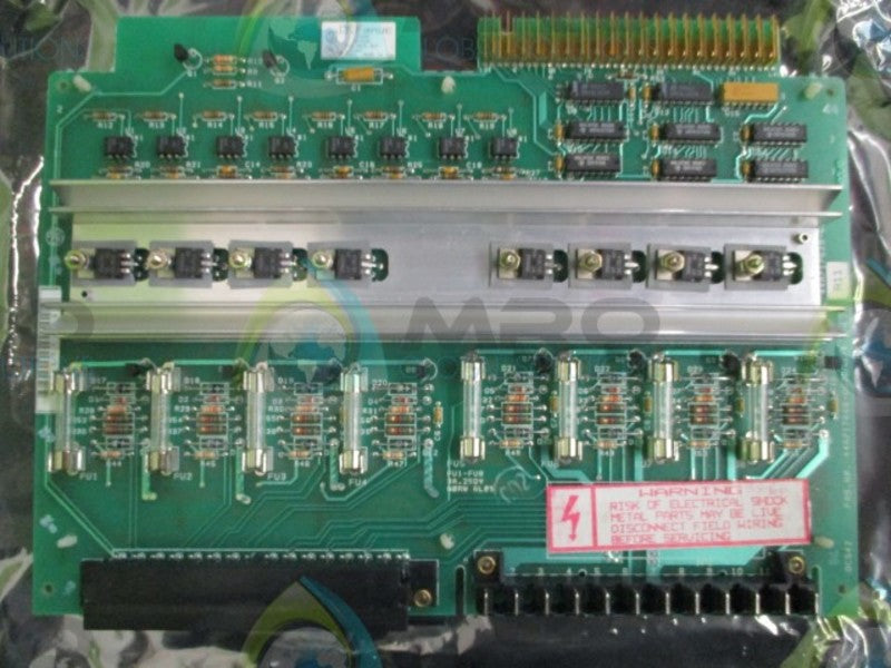 GE FANUC IC600BF908K OUTPUT MODULE  NSMP