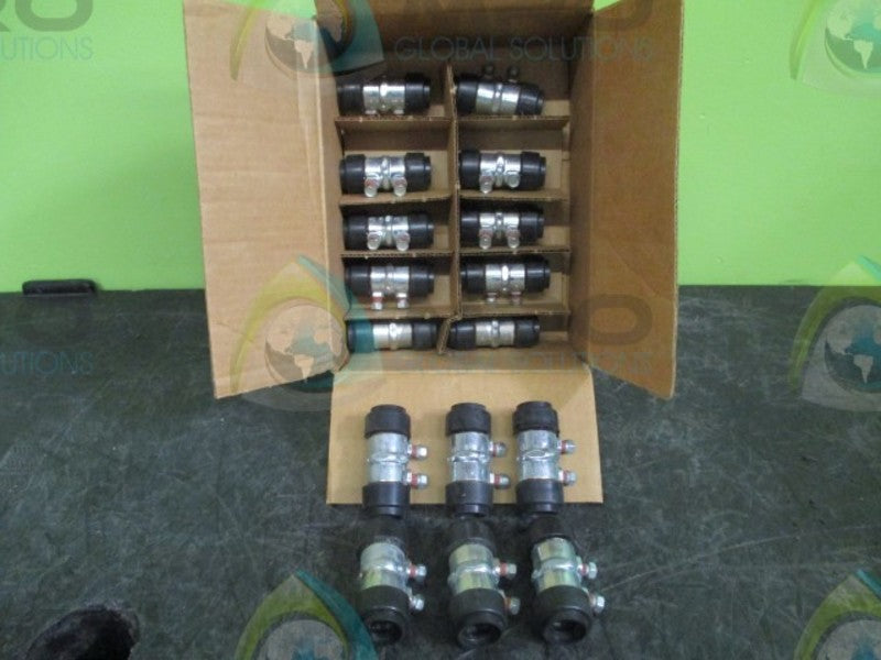 LOT OF 16 CROUSE-HINDS SSR21 RAINBOOT SET SCREW SIZE 1/2  NSMP