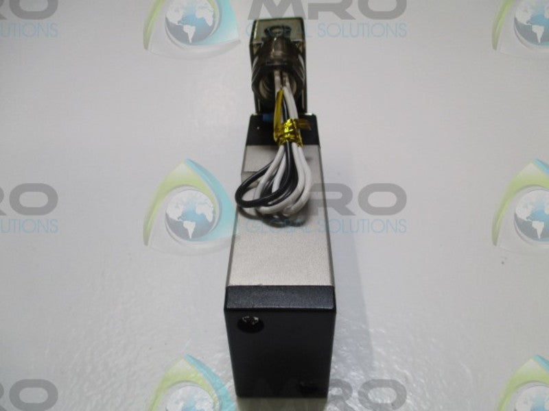 STC VALVE 4V310-1/4B SOLENOID AIR VALVE  NSNP