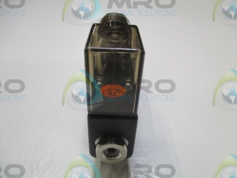 STC VALVE 4V310-1/4B SOLENOID AIR VALVE  NSNP